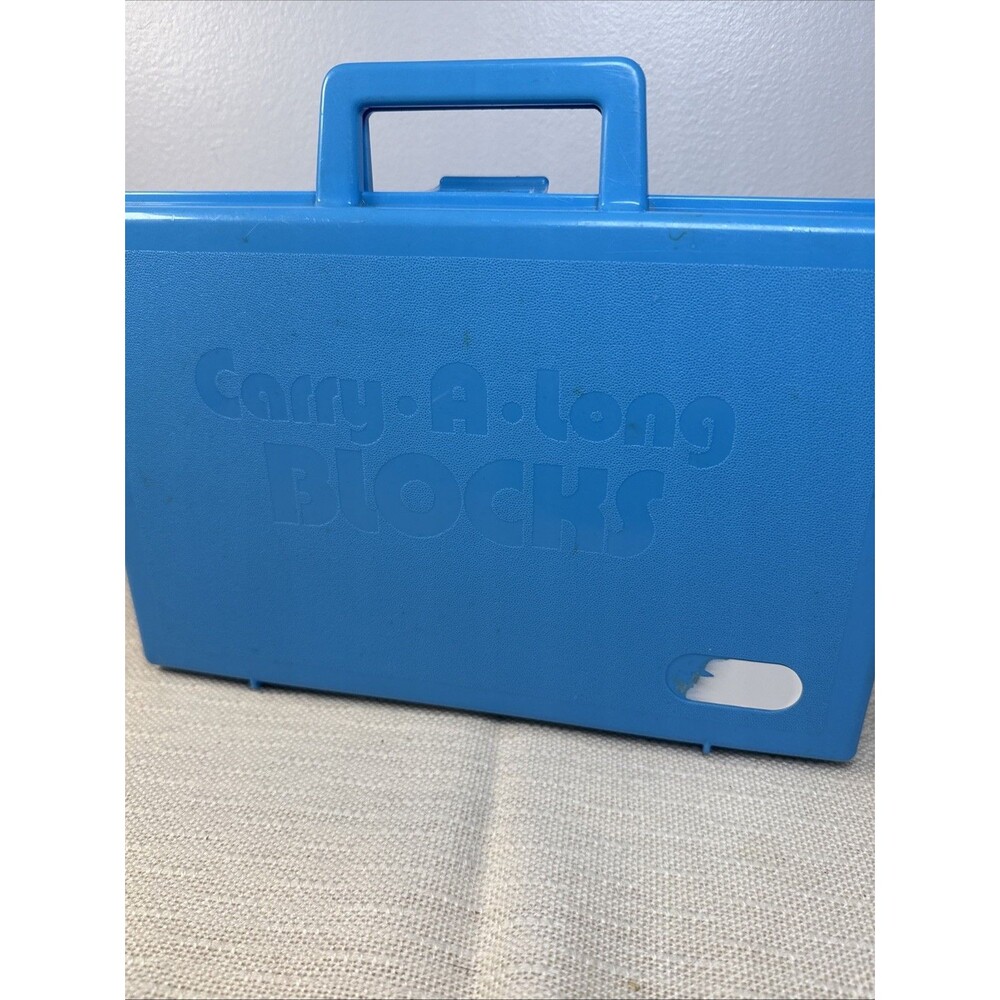 Vtg Little Tikes Carry-A-Long Building Block Case With Blocks 20 Blocks & 1 Car - Picture 2 of 14